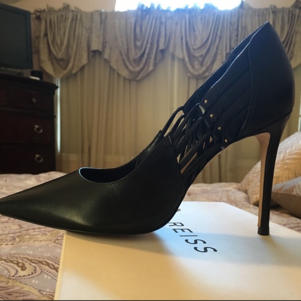 Reiss sexy black stiletto heels